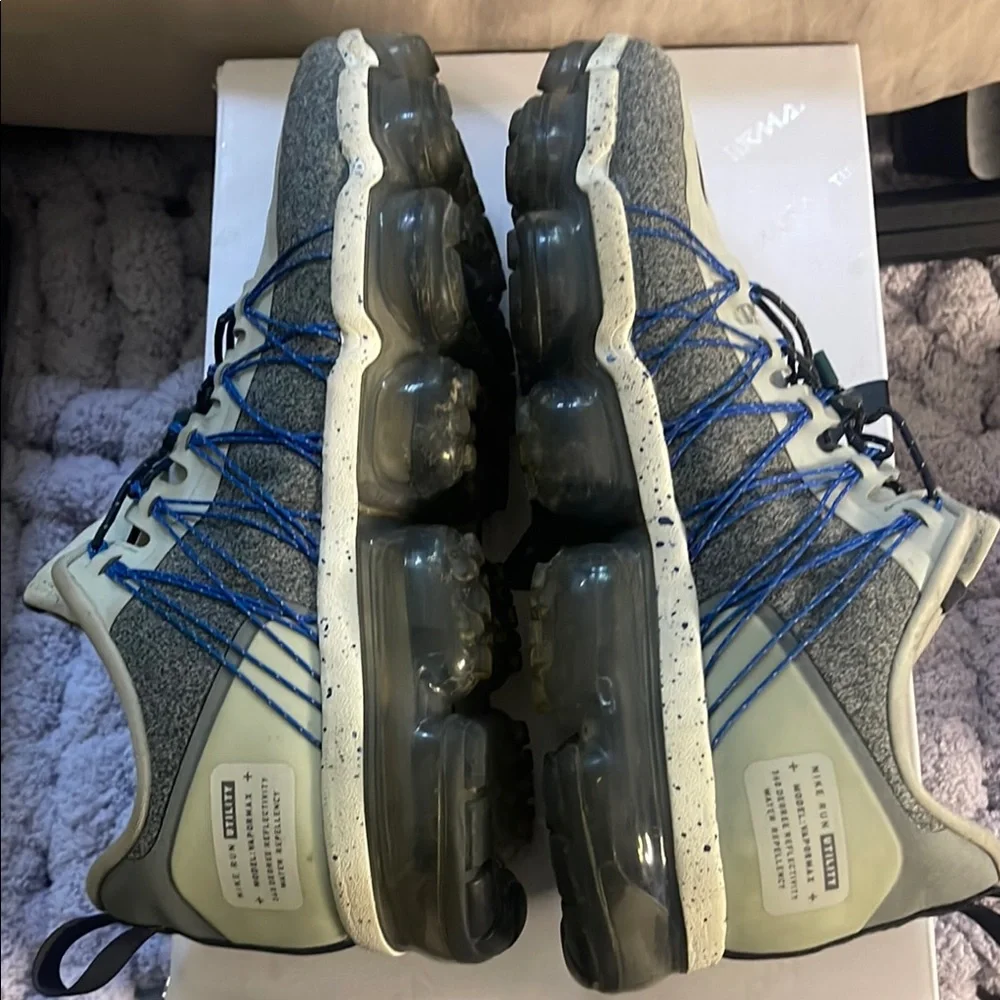 3 SEAKER BUNDLE 
Nike Gray and Blue VaporMax, White Van & Blue & white Nikes - Picture 3 of 9